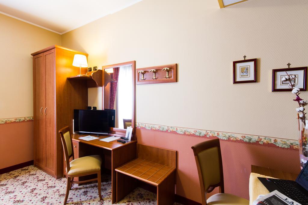 Vald Hotel Val della Torre Exterior photo
